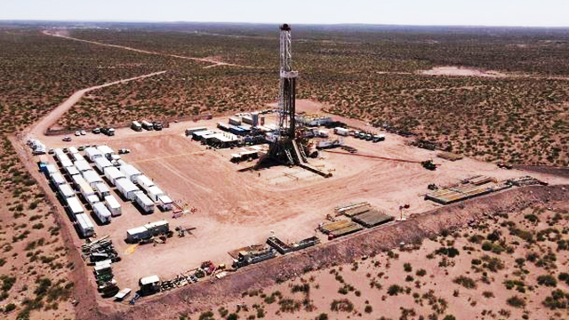 Local de extração de gás e petróleo em Vaca Muerta, na Argentina; Brasil quer construir gasoduto até o País