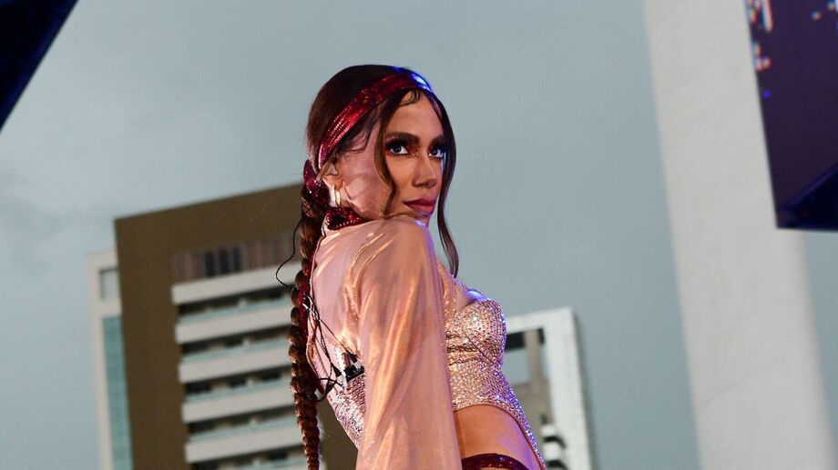 Anitta se apresentará na festa do BBB