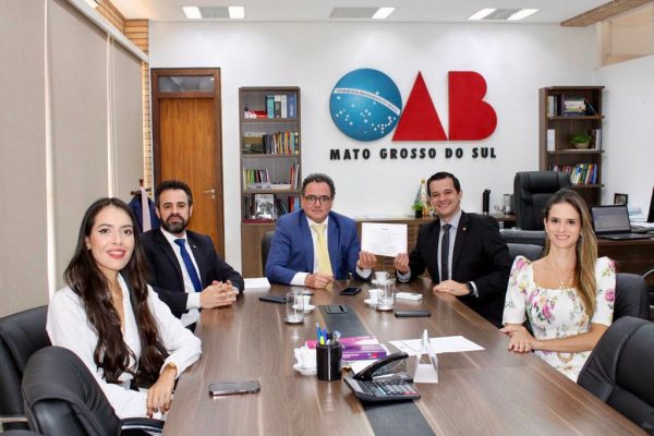 Diretoria da OAB/MS recebe visita da nova Diretoria da ASMMP