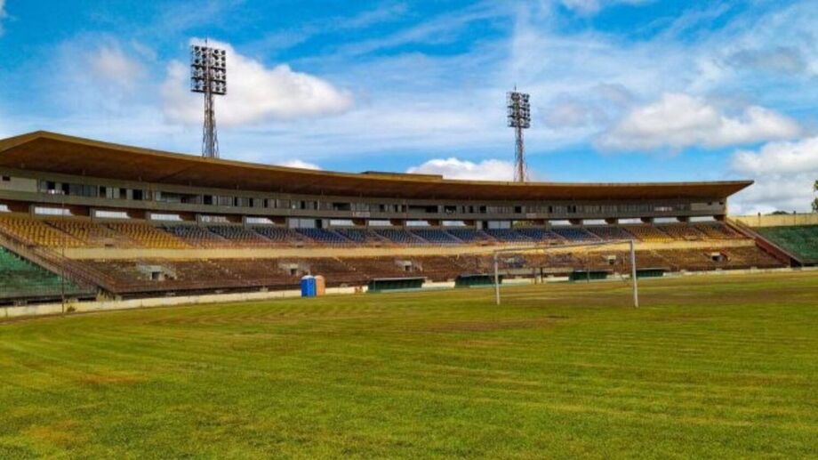 O Estádio Douradão, palco de muitas emoções e partidas decisivas, recebe mais uma rodada do campeonato sul-mato-grossense de futebol neste domingo (12).