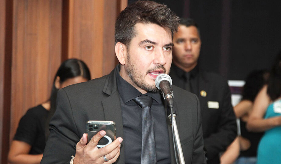 Deputado Rafael Tavares