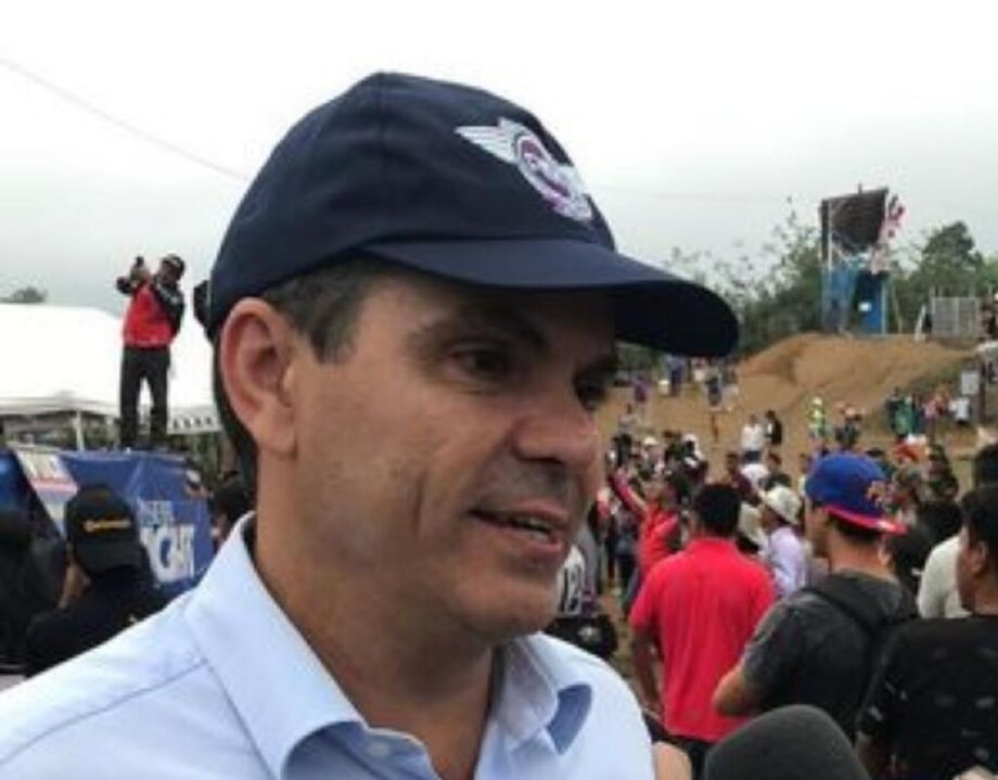 O presidente da Confederação Brasileira de Motociclismo, Firmo Henrique Alves, elogia qualidade da nova pista de motocross em Campo Grande, que seguirá padrões técnicos internacionais