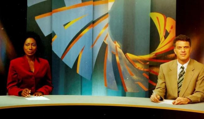 Gloria e Pedro apresentaram o Fantástico