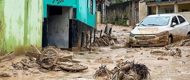 Chuvas no litoral norte de São Paulo