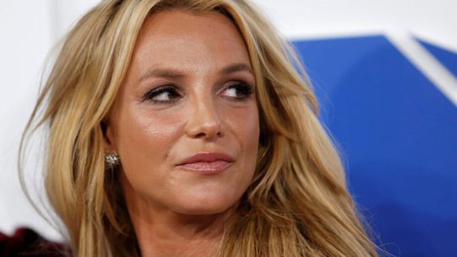 Britney Spears ameaça deixar rede social novamente