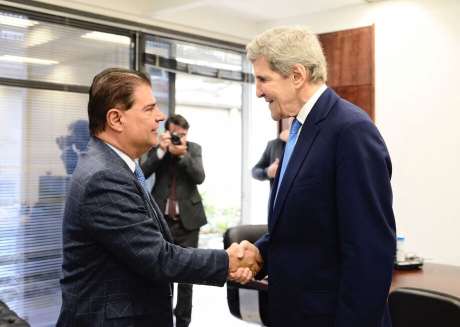 Nelsinho e John Kerry