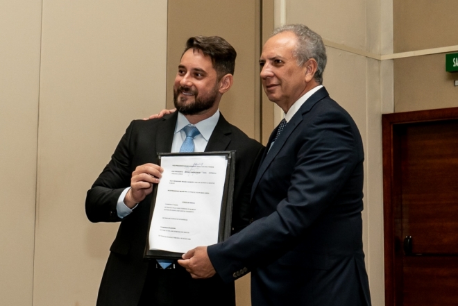 Rudel Trindade, diretor-presidente do Detran-MS, é reconduzido ao cargo de vice-presidente regional da Associação Nacional dos Detrans em eleição por aclamação em Brasília