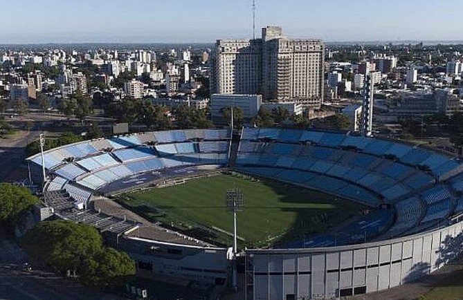 O Estádio Centenário de Montevidéu, palco da final vencida pelo Uruguai diante da Argentina, em 1930, está entre os estádios listados no congresso desta sexta