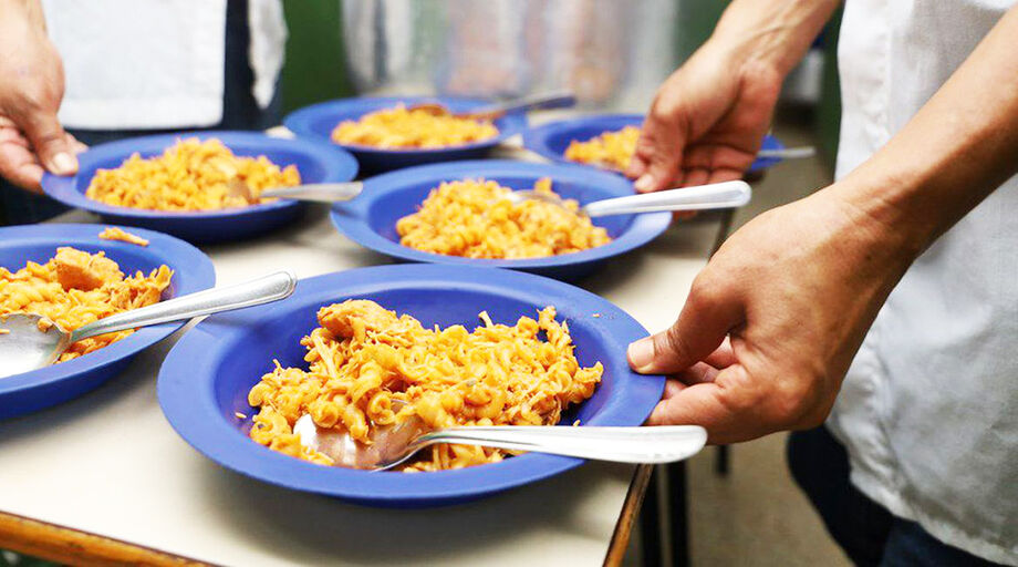 Contrato garante alimentação básica para alunos da rede pública de Campo Grande pelos próximos 12 meses