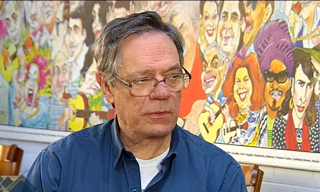 Retrato do cartunista e chargista Paulo Caruso em São Paulo