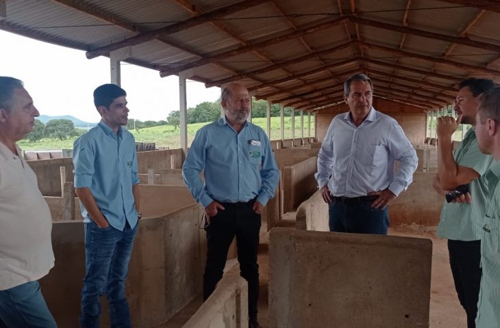 Na semana passada, dia 12, a equipe da secretaria-executiva da Semadesc (Secretaria de Meio Ambiente, Desenvolvimento, Ciência, Tecnologia e Inovação) esteve em Jaraguari conhecendo projetos da Coperdia