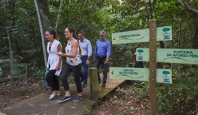 Segundo o BNDES, as concessões representam uma oportunidade para criar, ordenar, ampliar e qualificar os serviços de apoio à visitação