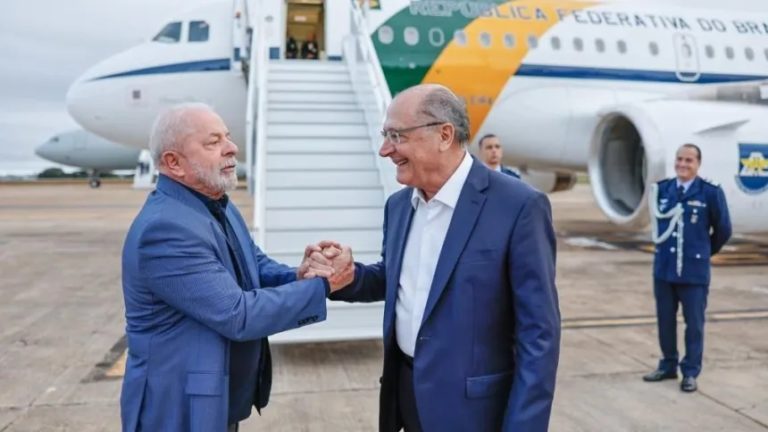 Presidente Lula e vice-presidente Geraldo Alckmin