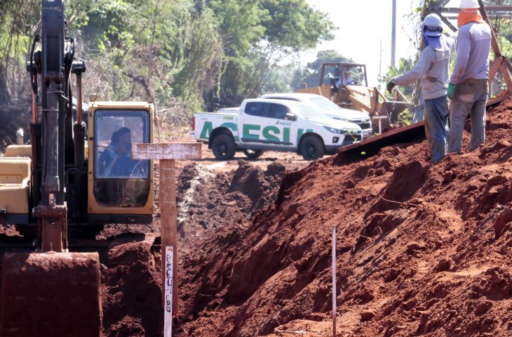 Obras de asfalto na Moreninha