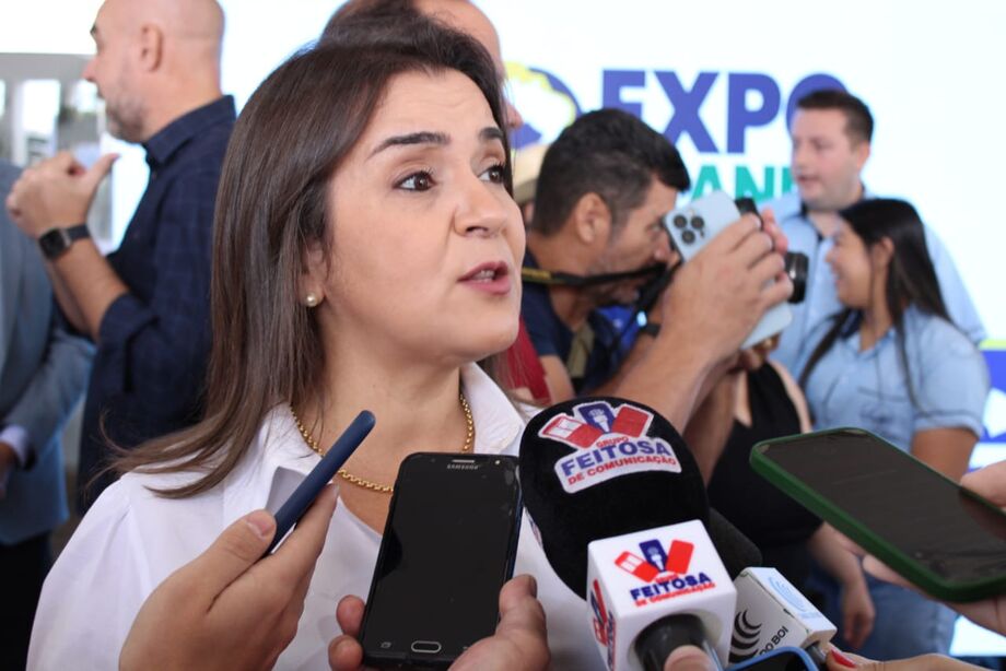 Prefeita Adriane Lopes