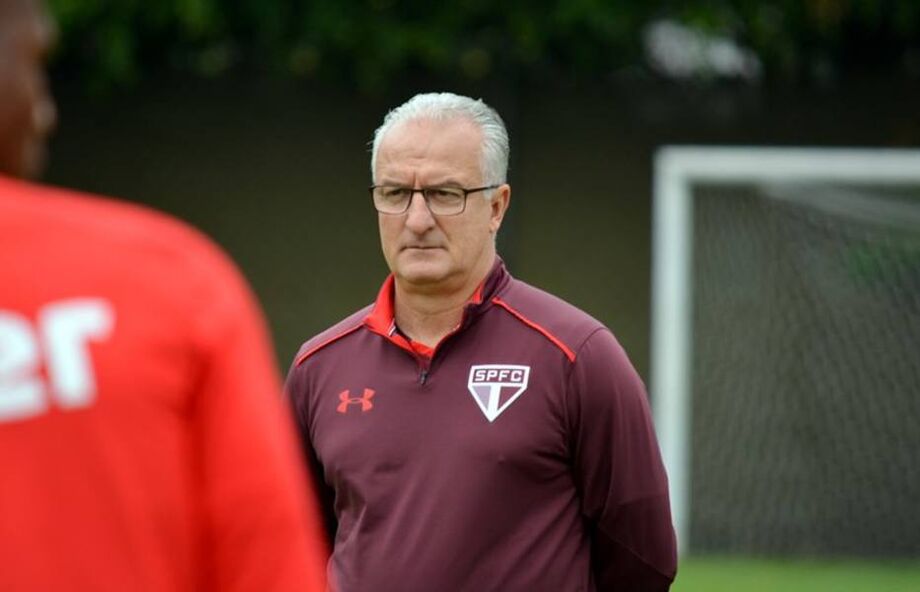 Dorival Junior teve breve passagem pelo São Paulo em 2017.
