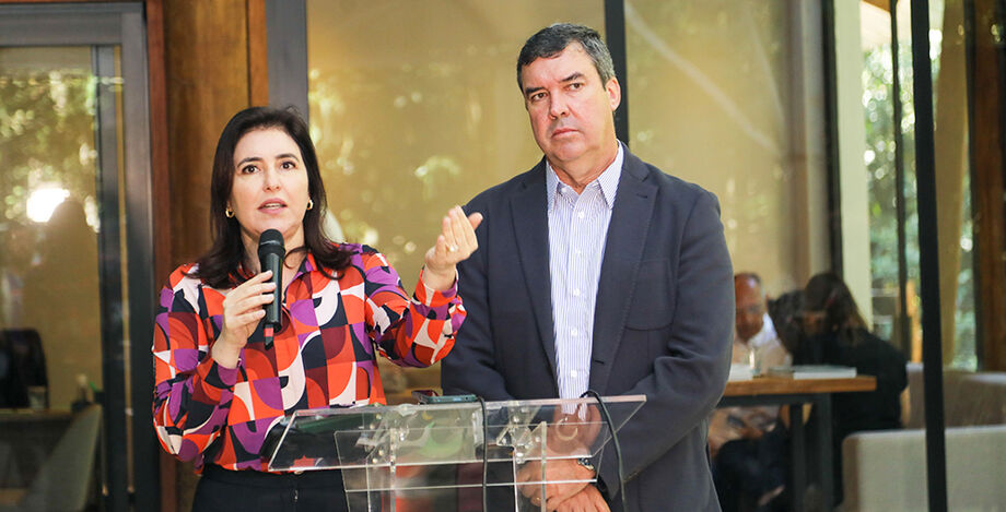Simone Tebet e o governador Riedel
