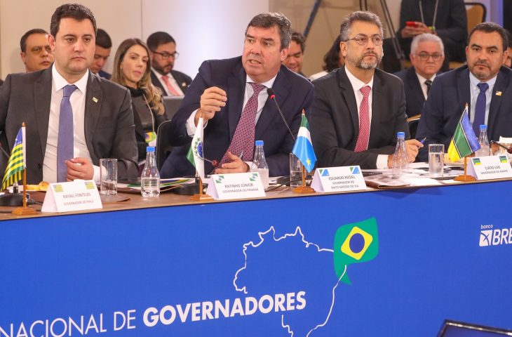 Governador de MS discute reforma tributária em Fórum e pede compensação de perdas