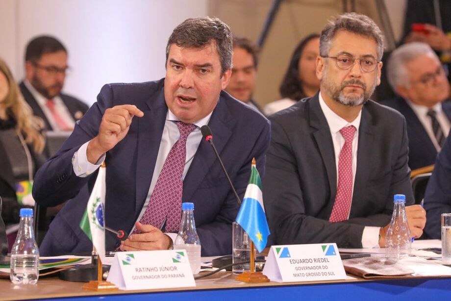 Governador Eduardo Riedel destaca importância da compensação de perdas na reforma tributária em debate no Fórum dos Governadores