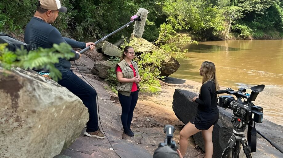Turismo paleontológico em destaque: TV Globo revela as pegadas de dinossauros de Nioaque