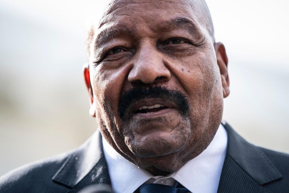 Luto no esporte americano: Jim Brown, ícone da NFL, morre aos 87 anos