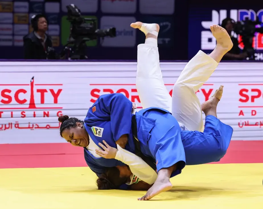 Bia Souza conquista bronze.
