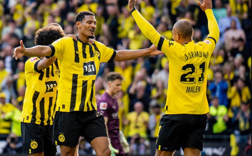 Borussia Dortmund.