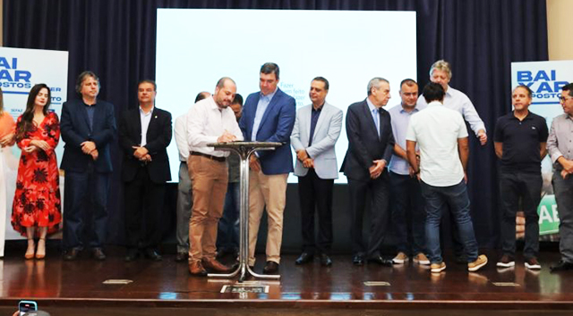 Foi publicado nesta segunda-feira (8), o Decreto nº 16.177, de 5 de maio de 2023, que isenta as microempresas com faturamento de até R$ 360 mil por ano do ICMS (Imposto sobre Circulação de Mercadorias e Serviços)
