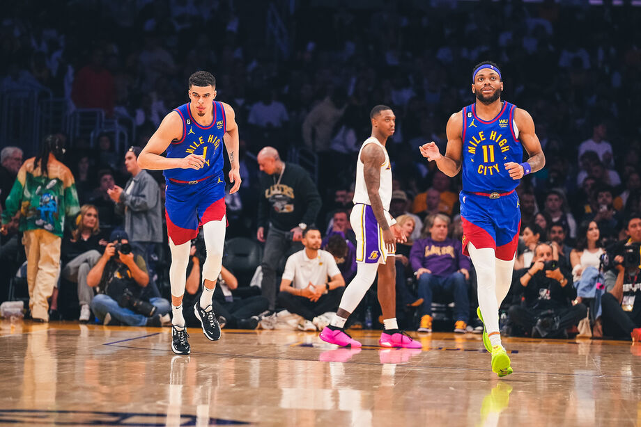 Nuggets vencem Lakers em Los Angeles