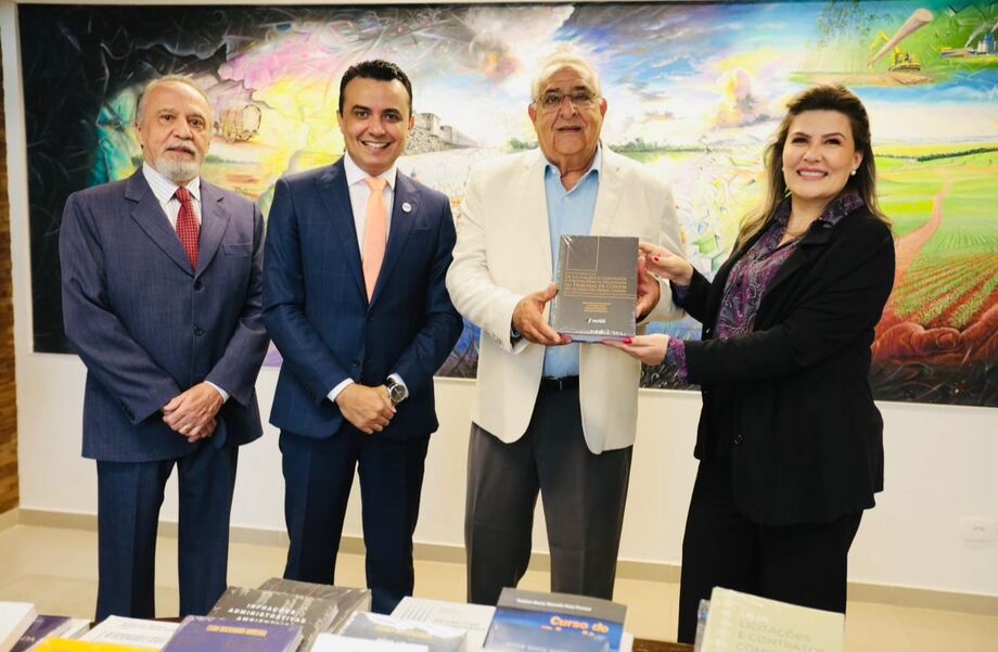 Procuradoria-Geral do MPC, João Antônio de Oliveira Martins Júnior, Presidente do IDAMS, João Paulo Lacerda, Presidente do TCE-MS, Jerson Domingos, Vice-Presidente do IDAMS, Kátia Sirlene Sarturi Warde