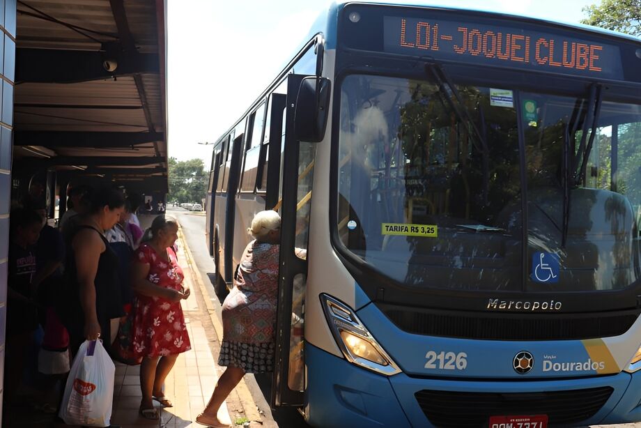 Ônibus em Dourados