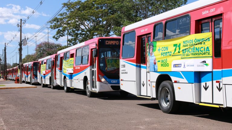 Entrega dos novos ônibus do transporte coletivo na Capital.