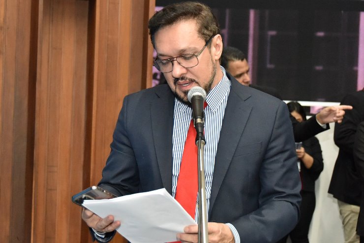 O deputado Lucas de Lima representa a Assembleia Legislativa no Comitê Estadual de Combate às Arboviroses