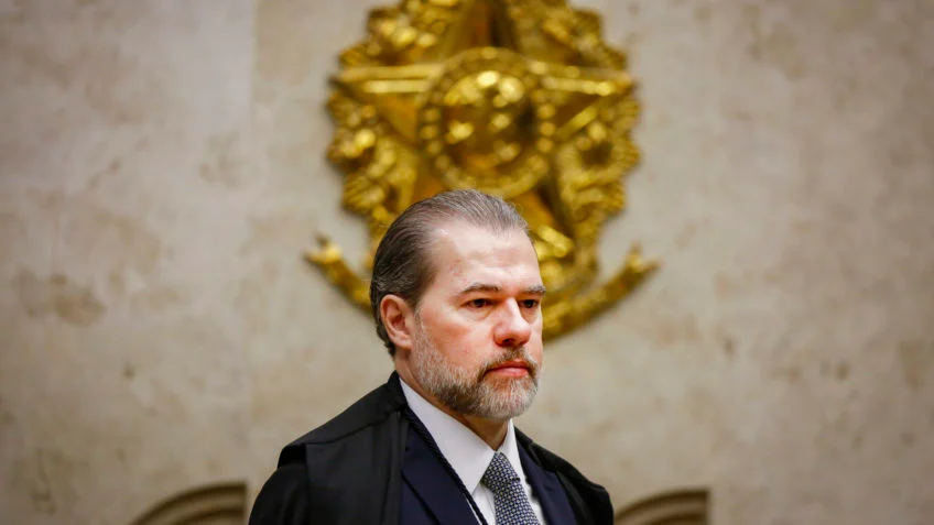 Com o pedido de vista, o ministro Dias Toffoli (foto) tem até 90 dias para devolver o processo