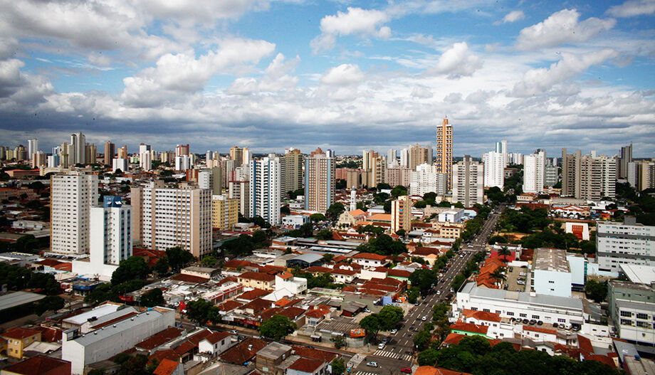 Mato Grosso do Sul atinge população estimada em 2,9 milhões, segundo o IBGE; Campo Grande se aproxima de 1 milhão de habitantes, influenciando o cálculo do Fundo de Participação dos Estados e Municípios