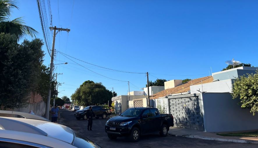 Residência que foi alvo nesta manhã