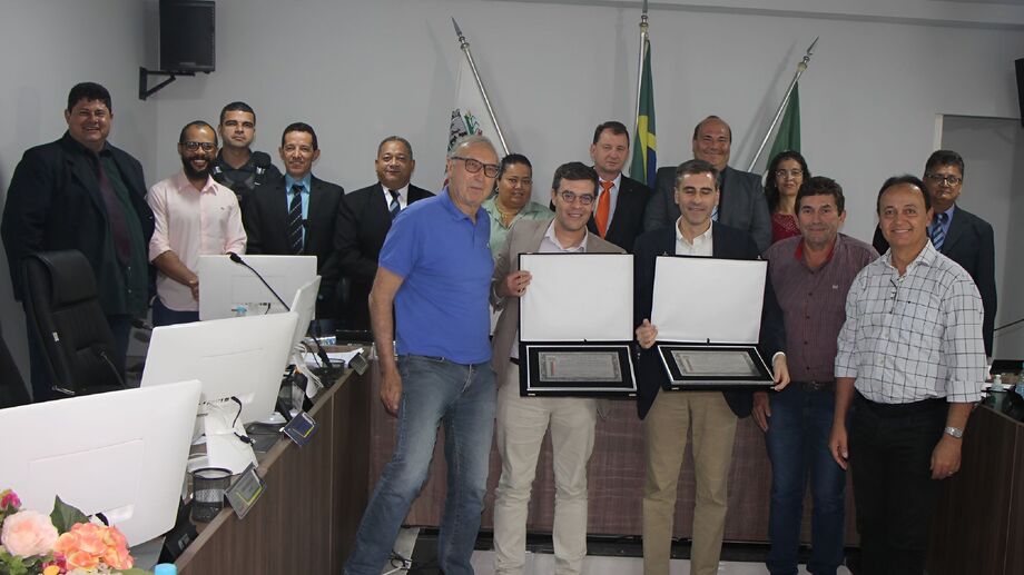 Executivos da Arauco são homenageados como Cidadãos Inocencienses por impulsionar desenvolvimento