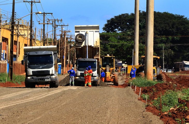 Governo contrata novas obras para Campo Grande e Três Lagoas