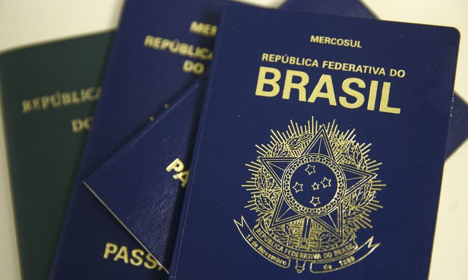 Ir aos EUA para dar a luz não é base para qualificação para um visto de não-imigrante na categoria B, cujo propósito geralmente se destina a viagens de turismo