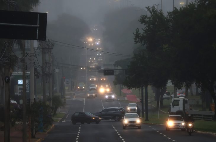 Mato Grosso do Sul enfrentará uma nova frente fria entre quinta e sexta-feira, com previsão de temperaturas chegando a 3ºC na região sul e 5ºC em Campo Grande no sábado (09).