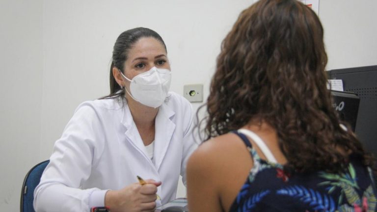 Secretaria Municipal de Saúde divulga distribuição de médicos para atendimento adulto e infantil.
