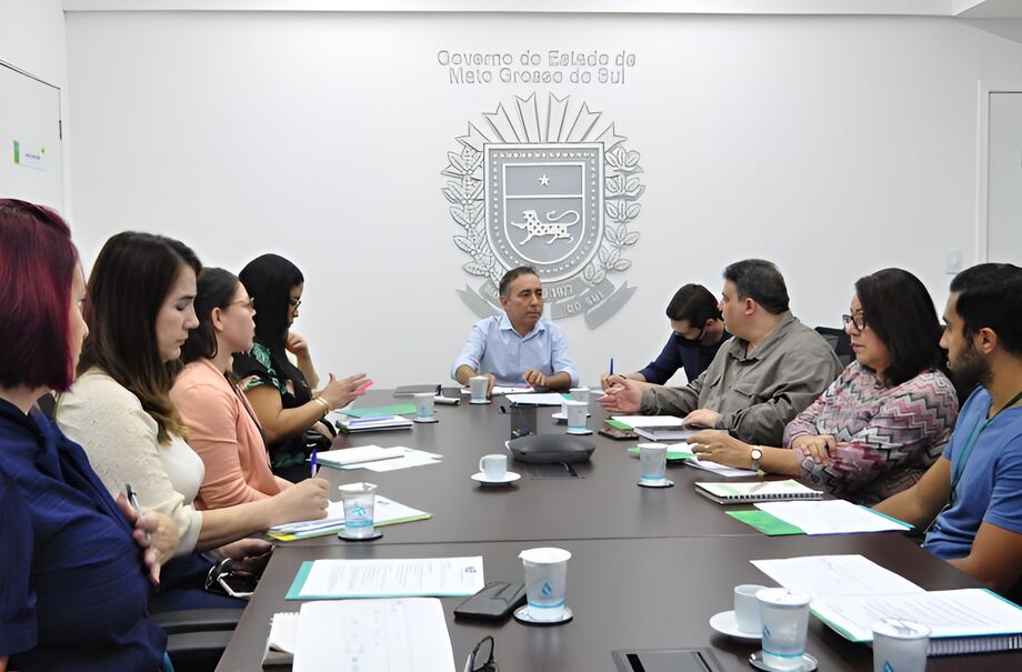 Nesta terça-feira (11), Édio Viegas, superintendente da emendas parlamentares, se reuniu com representantes das secretarias de Saúde, Educação, Fazenda, além da Assembleia Legislativa para dar mais um passo em direção ao sistema de digitalização