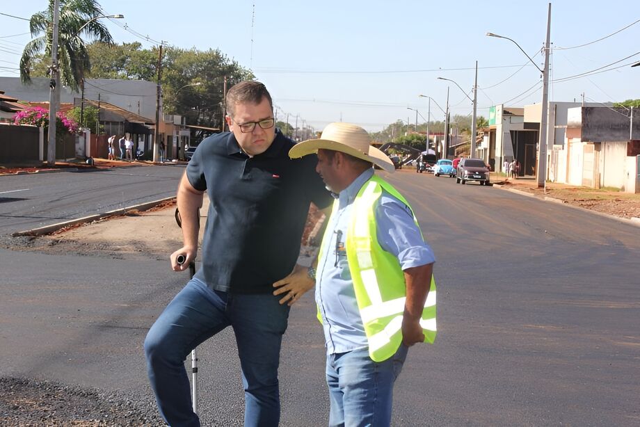 Prefeito Alan Guedes está acompanhando as obras