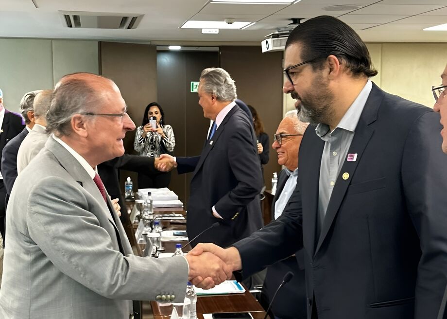O vice-presidente da Fiems, Crosara Júnior e o vice-presidente da República, Geraldo Alckmin