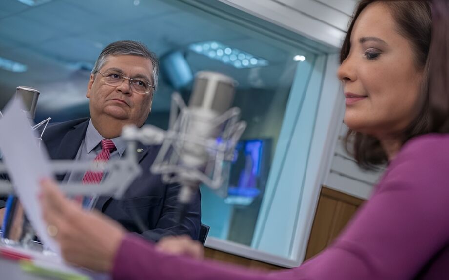 Ministro da Justiça, Flávio Dino, participou do programa Bom dia, ministro nos estúdios da Empresa Brasil de Comunicação (EBC)