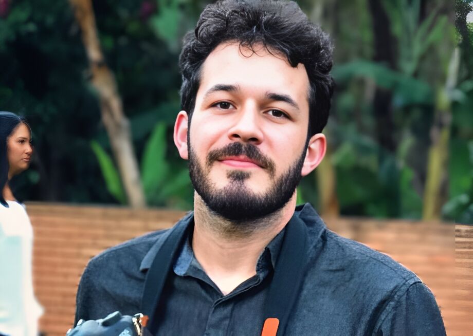 Bruno Baketa foi desmascarado nas redes sociais