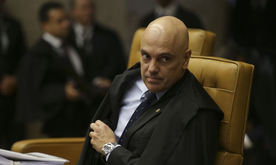 O ministro Alexandre de Moraes durante o julgamento em que decidem pela legalidade ou não da prática de sacrifícios animais em cultos religiosos.