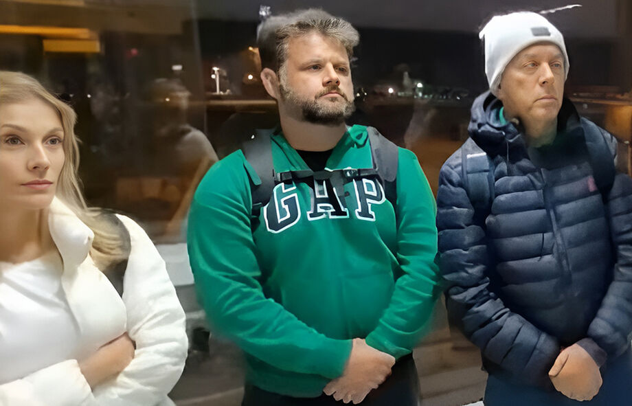 Andreia Mantovani, Alex Zanatta Bignotto e Roberto Mantovani Filho no aeroporto Internacional de Guarulhos em São Paulo. O três brasileiros são acusados de agredirem o Ministro do Supremo Tribunal Federal Alexandre de Moraes no aeroporto de Roma