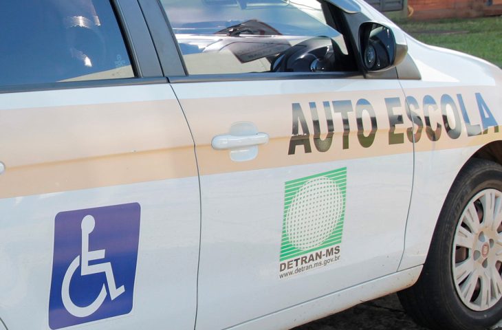 Detran convoca 37 candidatos PcD para início do processo da primeira habilitação pelo CNH MS Social