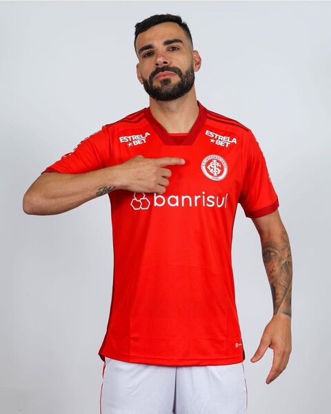Bruno Henrique é apresentado no Internacional